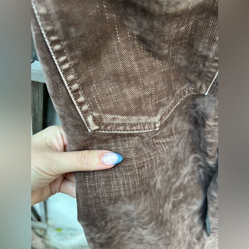 We The Free Tinsley Baggy High-Rise Flocked Jeans - Otter New with Tags! - Picture 9 of 10